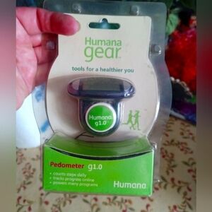 Humana Gear Pedometer New!!